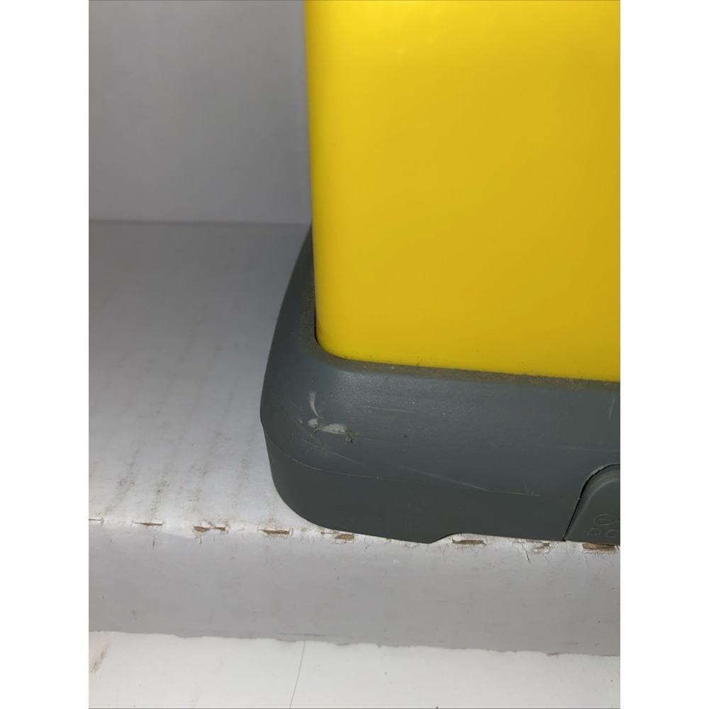 Eddie Bauer iCanister 5W MP3 Speaker iPhone Android Waterproof 3.5mm Not Tested - Picture 4 of 10